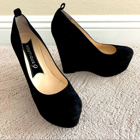 Boutique 9 Suede Wedge - Picture 1 of 10